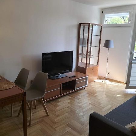 Golden Apartments/City Center/Grzyb 9 Варшава Экстерьер фото